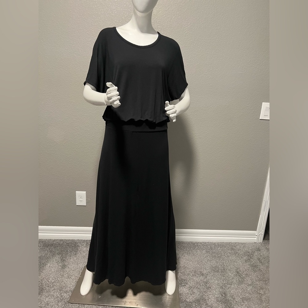 Victoria's Secret Black Dress Super
Cinched Waist Maxi Dress